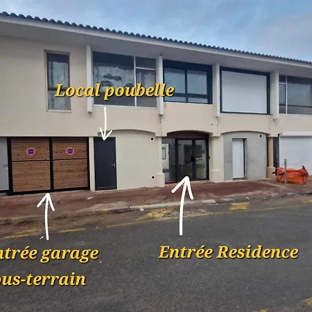 La Dune, Proche Rue Pietonne Et